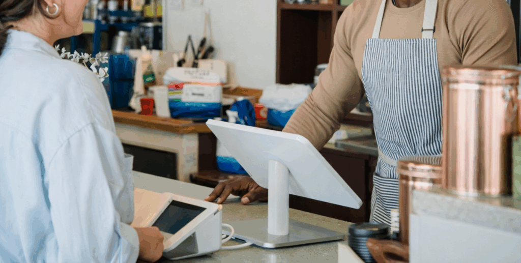 Kasse auf einem Tresen